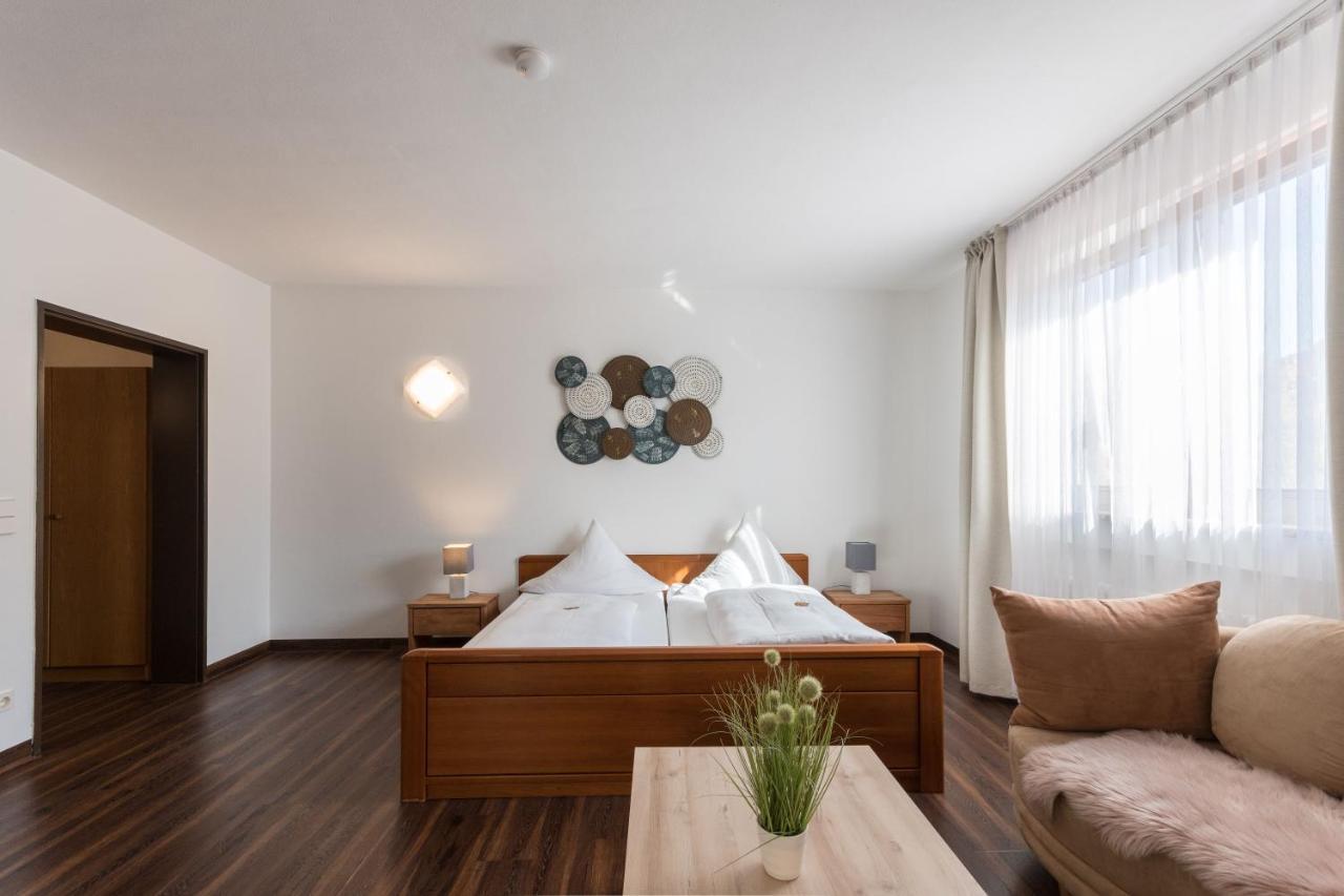 Hotel Bartholomaeus Zeitlarn エクステリア 写真
